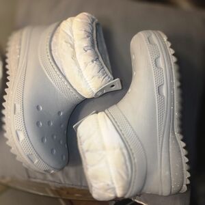 CROCS Light Gray Winter Boots